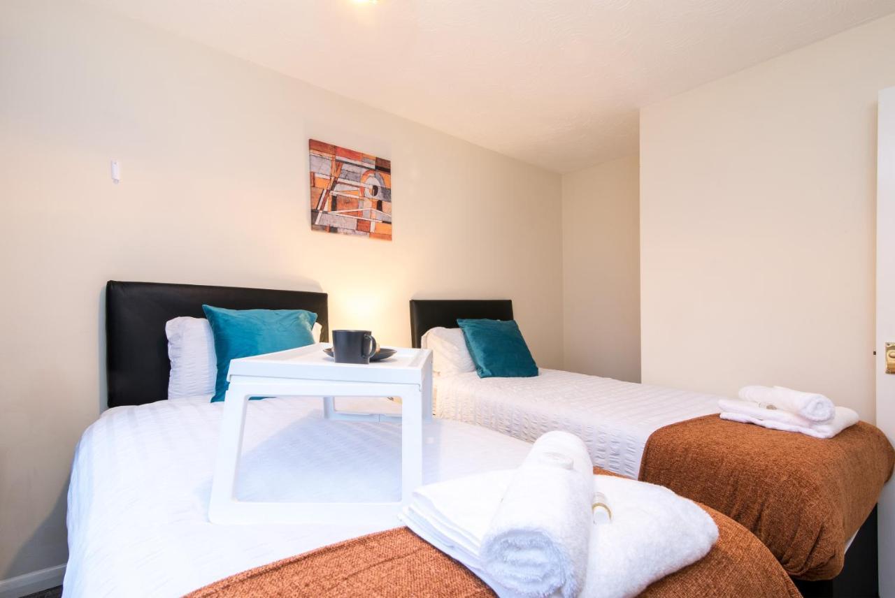 Coventry- Perchfoot 3 Bedroom Contractor And Pet-Friendly Spacious House By Sublime Stays المظهر الخارجي الصورة
